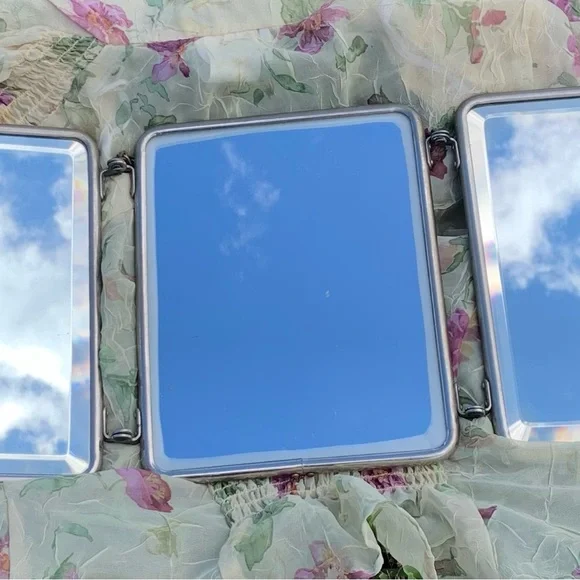 Vintage French Triptych 1950’s Tri-Fold Vanity Barber Mirror - Picture 8 of 17